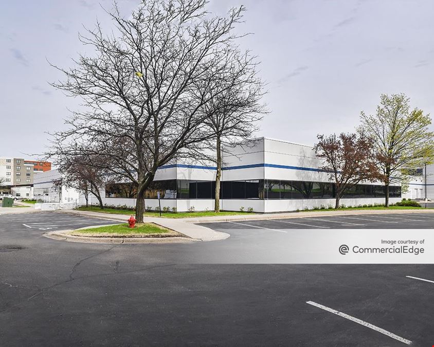 Rosedale Corporate Plaza - Buildings A & B