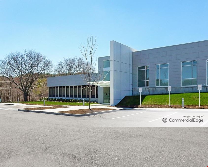Hartwell Innovation Campus - 101 & 113 Hartwell Avenue & 4 Hartwell Place