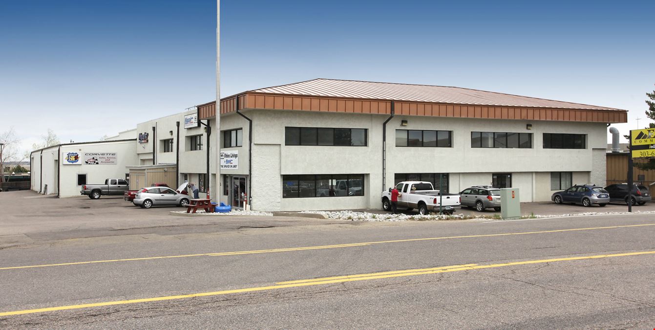 8484 South Valley Highway