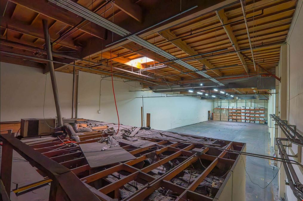 La Palma Distribution Center