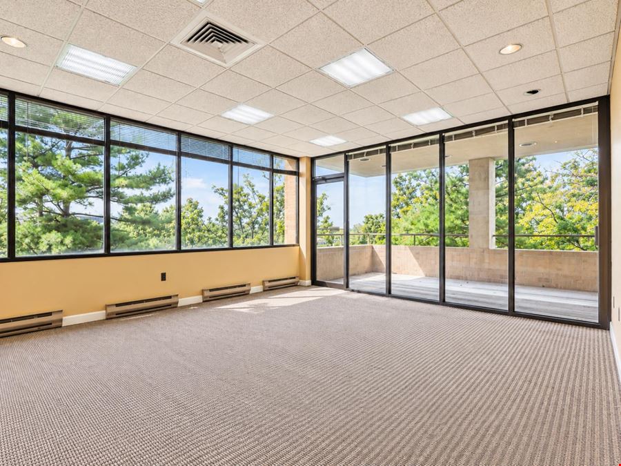 350 sentry pkwy #640