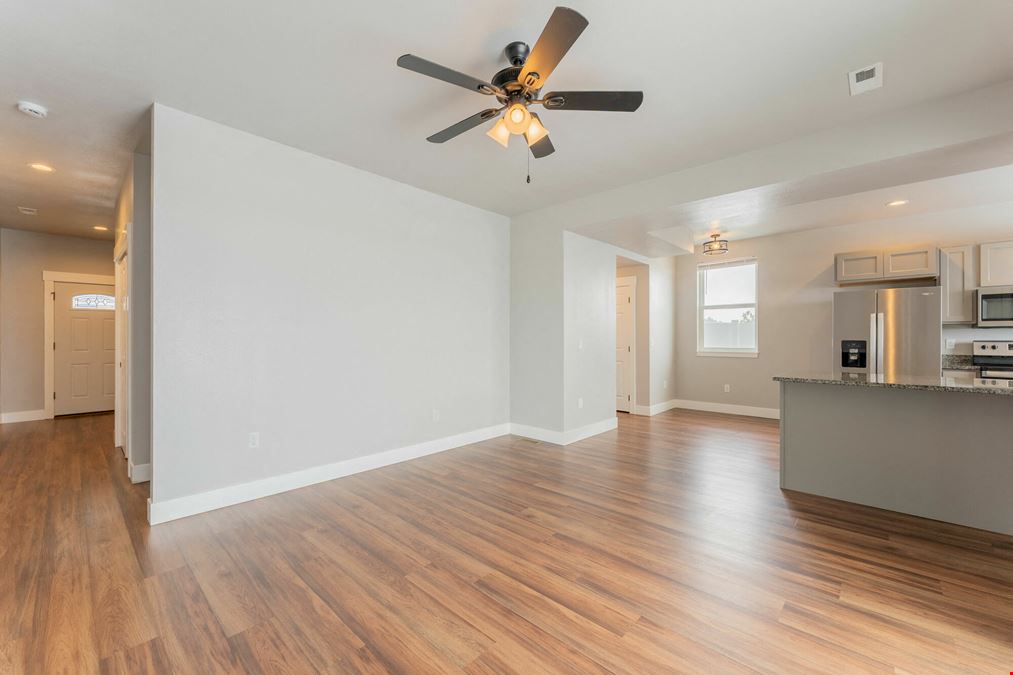 South Hills 10-Unit
