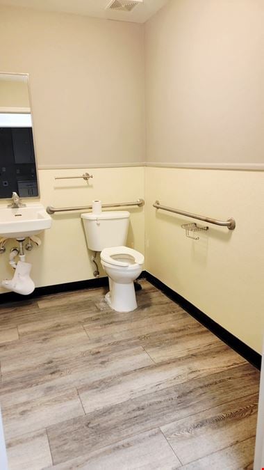 RETAIL / OFFICE