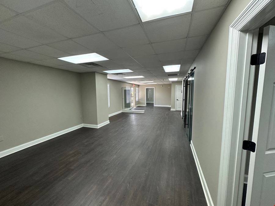 Class A Office / Warehouse / Showroom in Columbia County