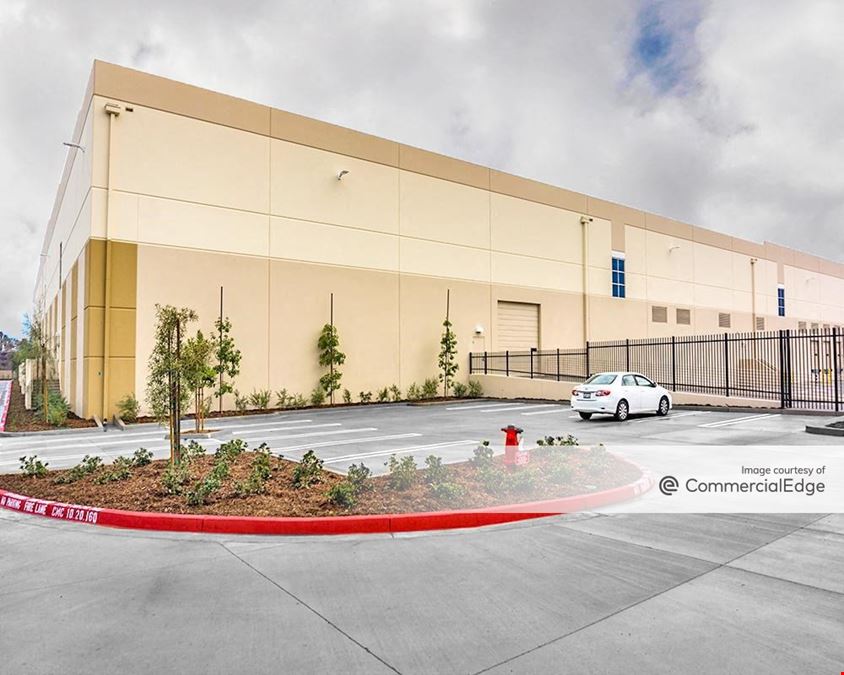 Shea Center Corona - Bldg. 1