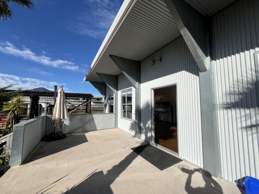 12 East Sir Francis Drake Boulevard