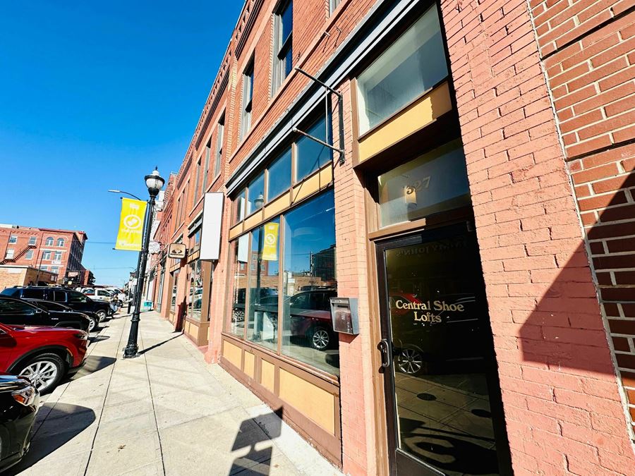 1,850 Retail / Office Space For Lease Downtown Springfield