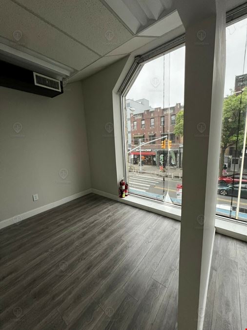 600 SF | 3062 Steinway St | Second Floor Retail Space W/ Large Window & Great Business Branding Opportunities for Lease