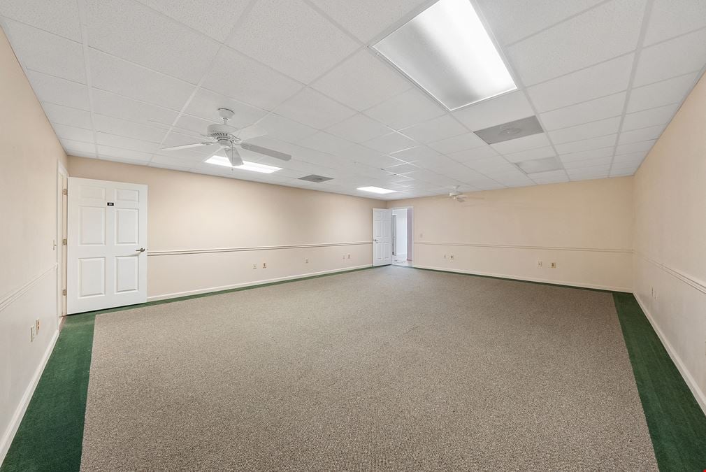16,000 SF Former Government Office Building - Tyndall Parkway