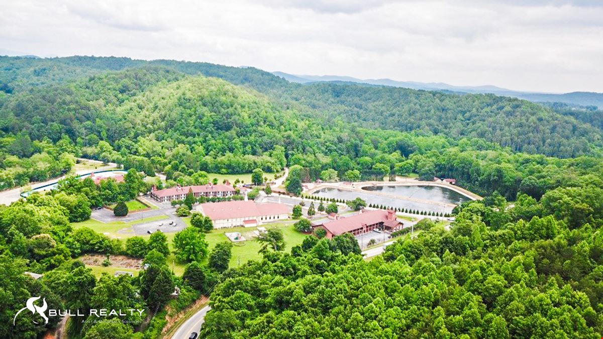 ±1.23 Acres in the Center of Helen | Commercial/Residential Use