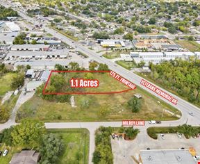FOR SALE – ±1.1 AC DEVELOPMENT SITE | VETERANS MEMORIAL & MILROY LN