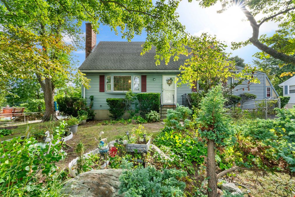 7 Charlotte Drive Bristol, RI 02809