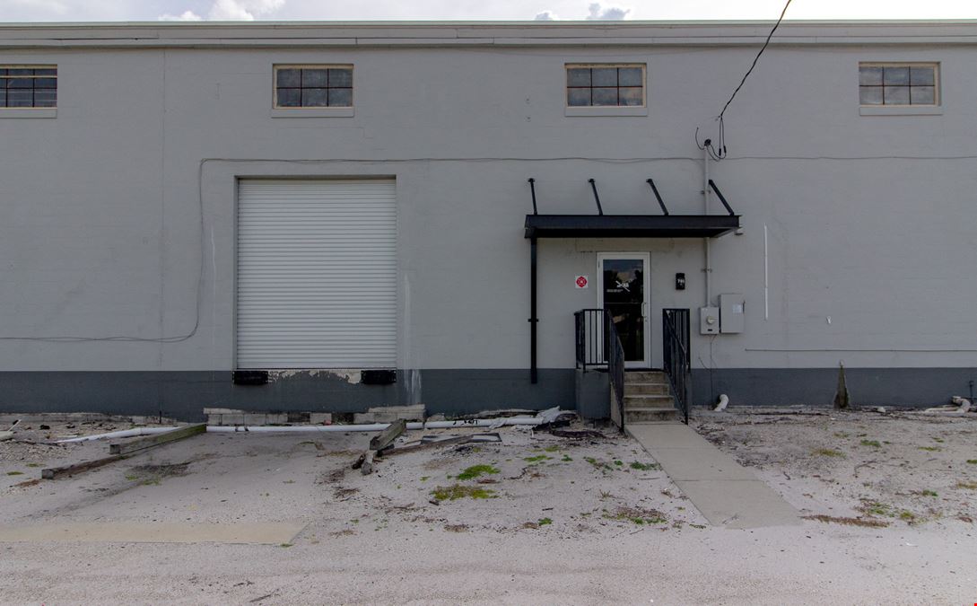 Recker Hwy & 42nd St Warehouse