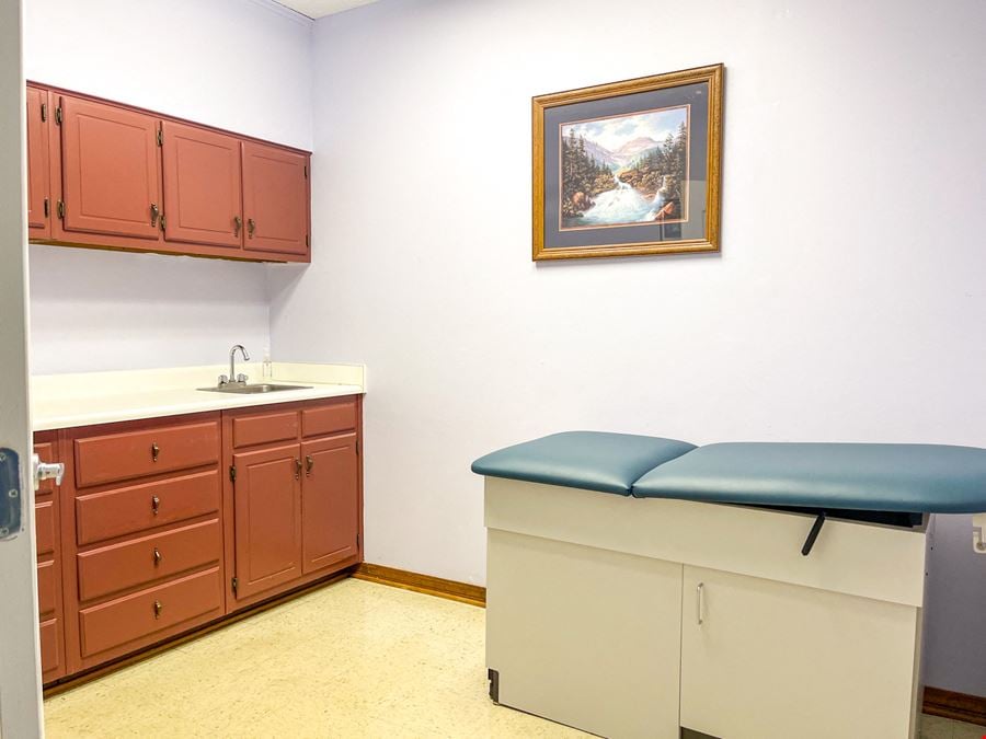Newly Renovated Medical Offices off Goodwood Blvd