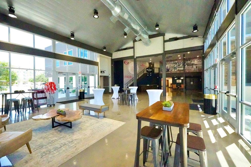 1278 N Loop 1604 E