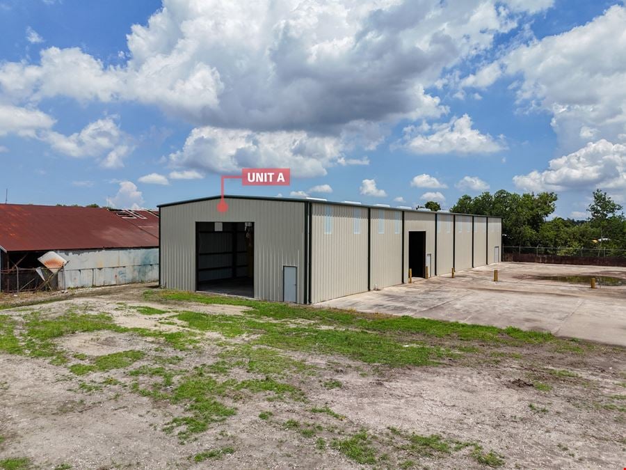 Crane-Serviced Warehouse Spaces with Frontage on Peters Rd