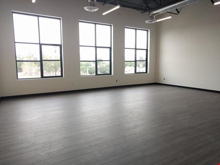 Preview of commercial space at 100 N Gilbert Rd