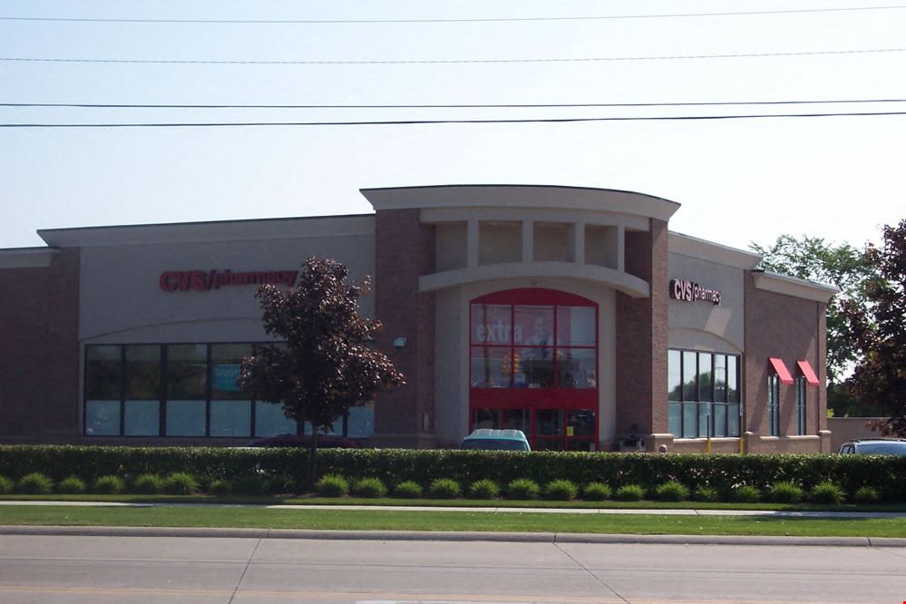 Macomb Centre Plaza