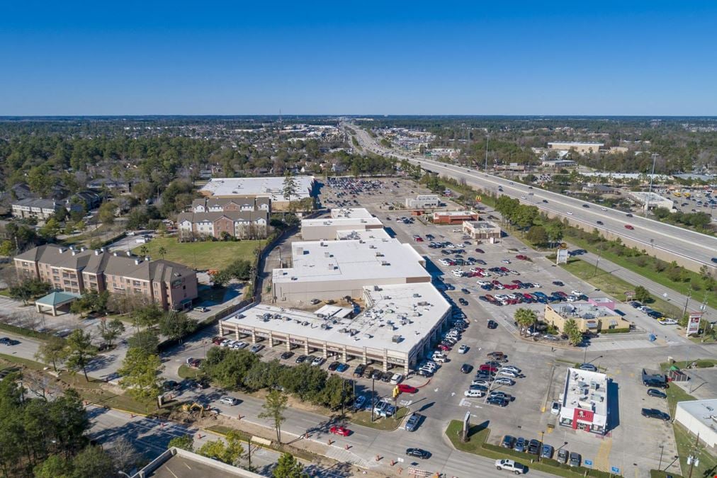 Lakewood Forest Shopping Center