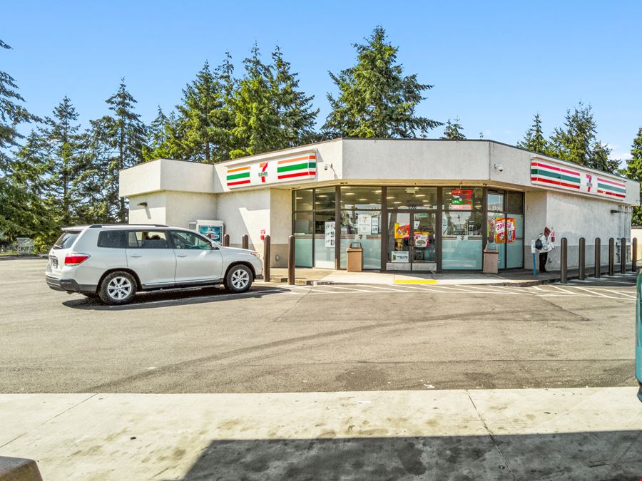 Corporate 7-11 Fee Simple C Store + Gas Station STNL