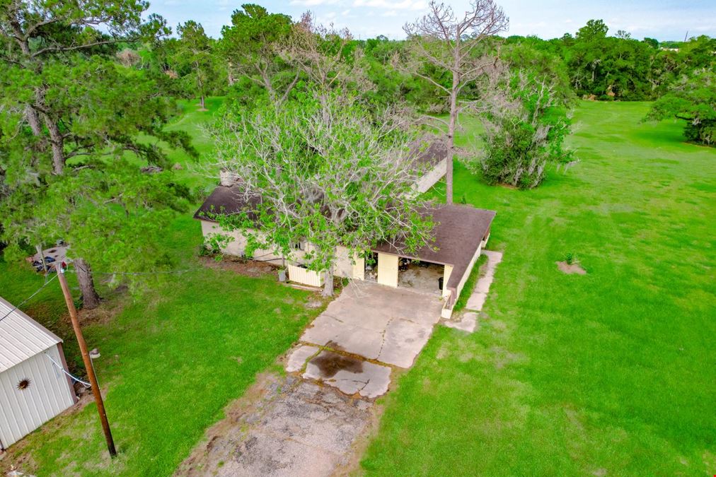 34823 FM 1301, West Columbia