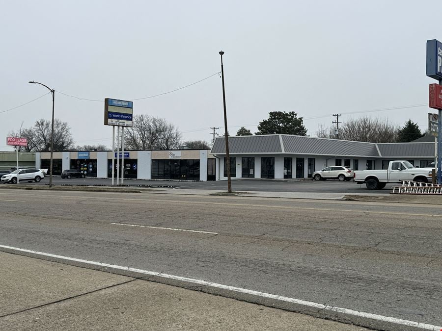 2115 E Magnolia Ave-Retail Center