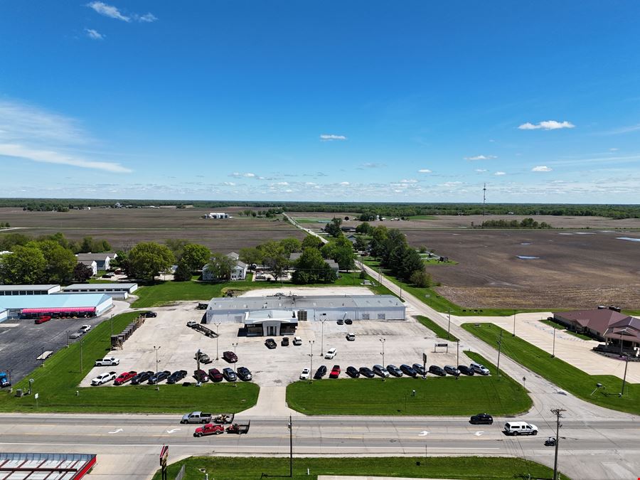 Freestanding Retail Building - 2051 N Main