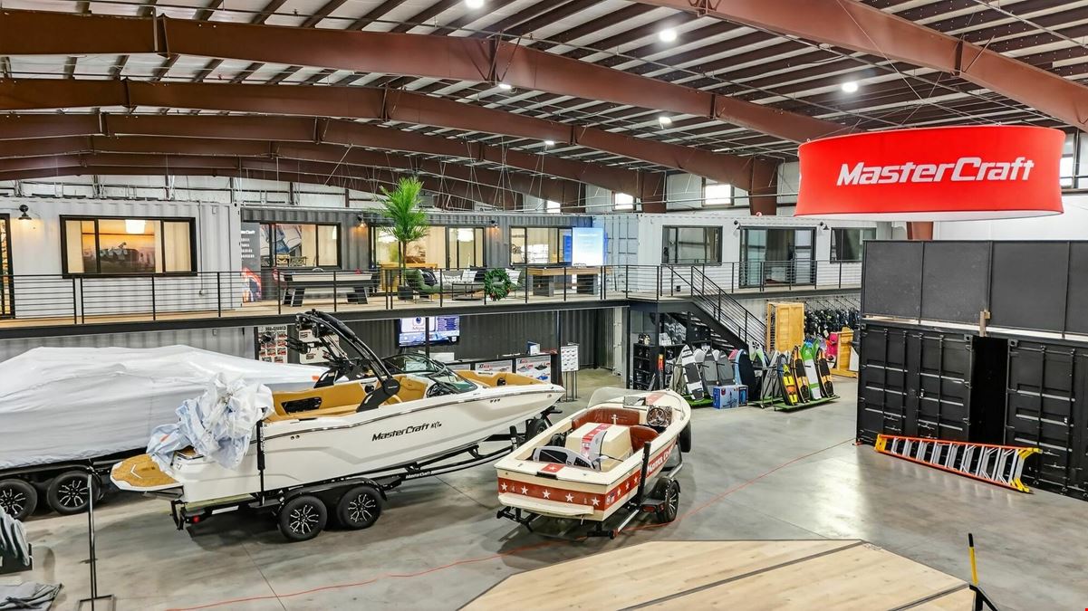 Rare Free-Span Industrial | ±27,332 SF | Immediate I-15 Access
