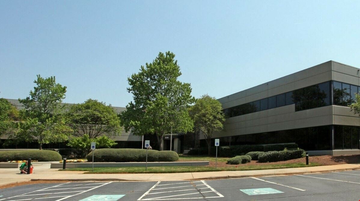 250 Commonwealth Dr