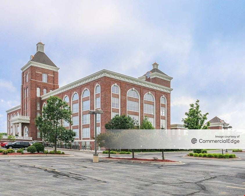 East Lake Towers Corporate Center