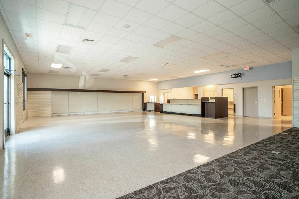 OFFICE CONDO AVAILABLE IN MYERS CORNER OFFICE COMPLEX