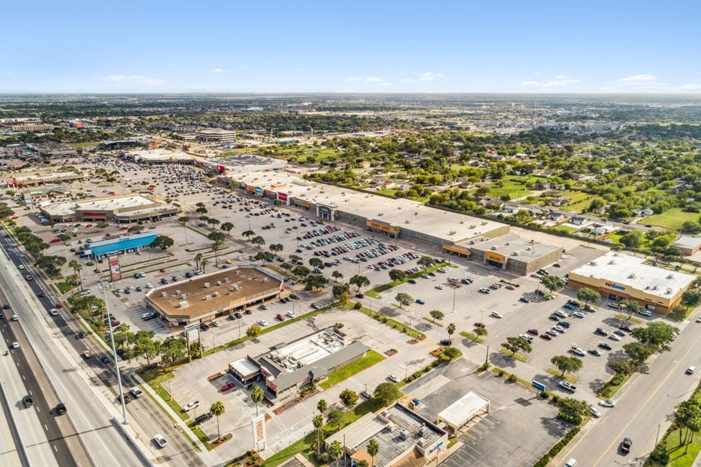 Moore Plaza