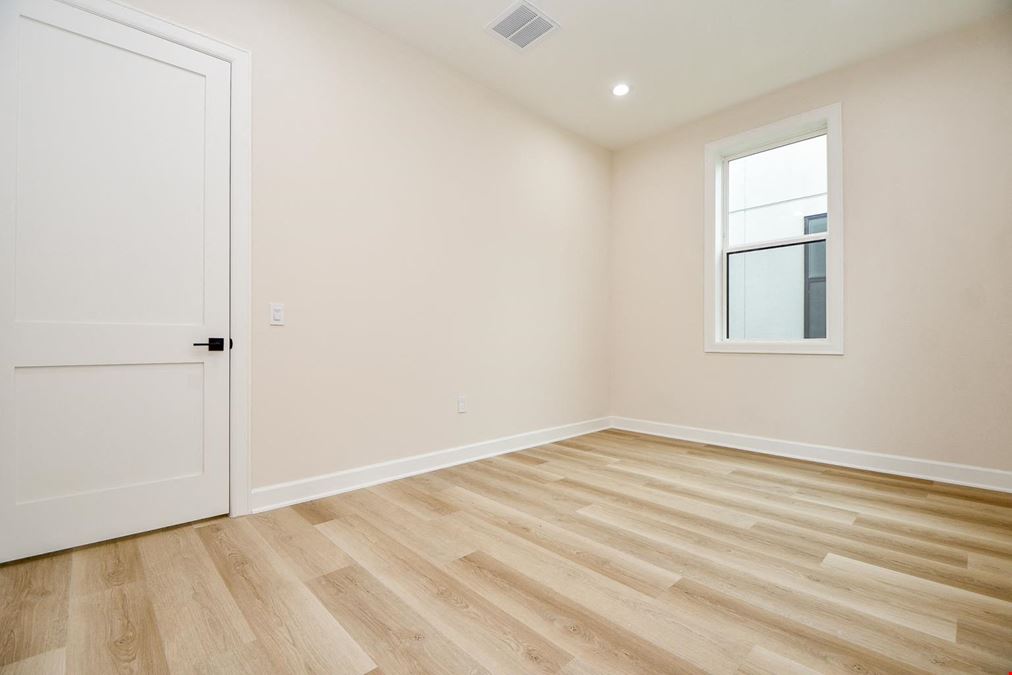 1325 Main St Unit 502
