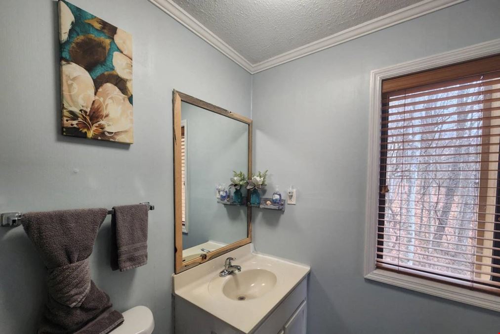 1102 Ski View Dr Unit 208