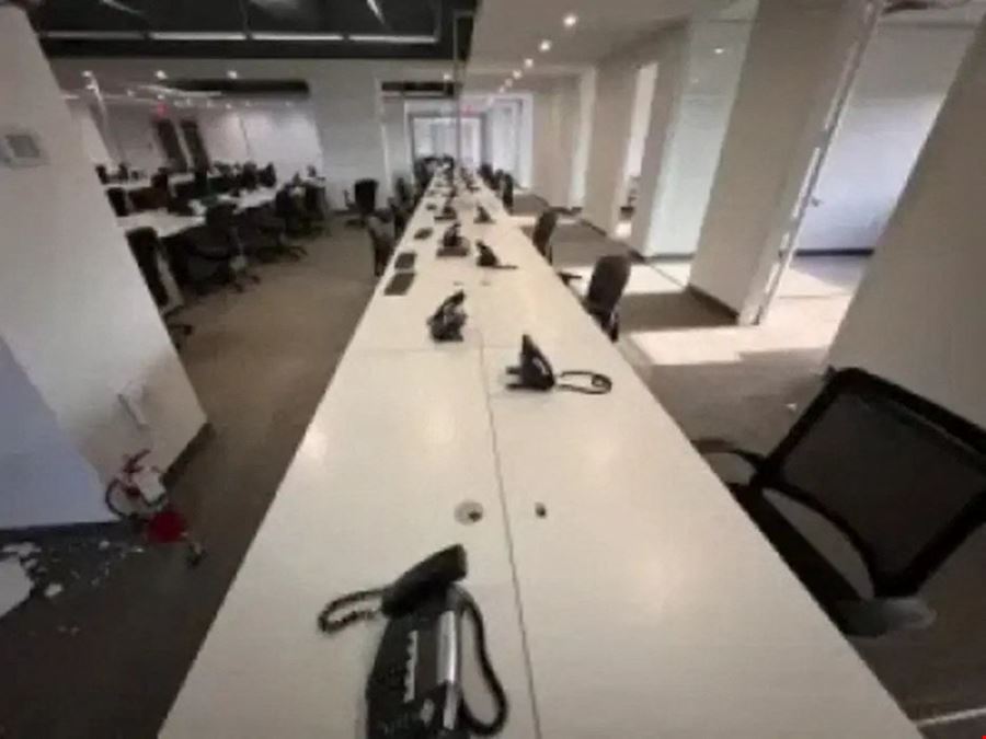9168 SF Suite 303 Professional and Medical Office Space