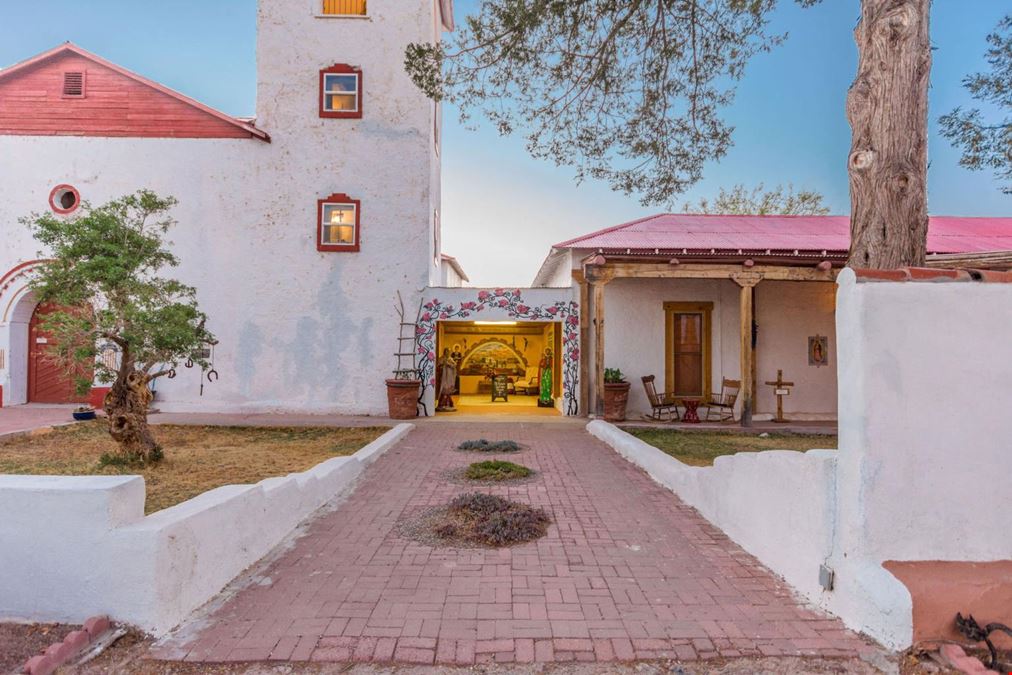 Historic Adobe Home & Event Venue in Hatch, New Mexico