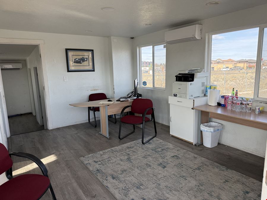 1465 S Highway 97