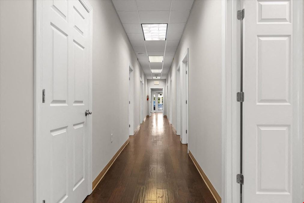 East Brainerd Office Suite 7 Private Offices 