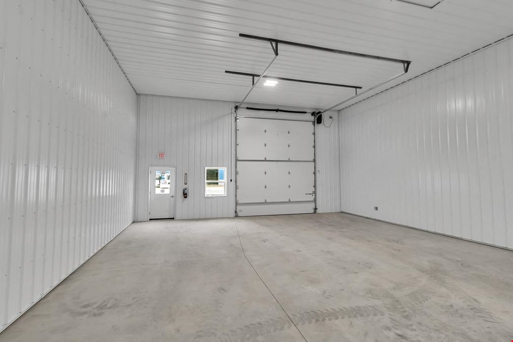 Flex Warehouse & Storage Suites at Eastport