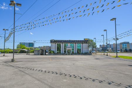 Preview of commercial space at 2223 Memorial Pkwy SW