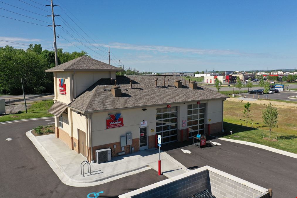 Single Tenant | 15 Yr Term | Yr 1: $75,000 (6,250/Mo.)