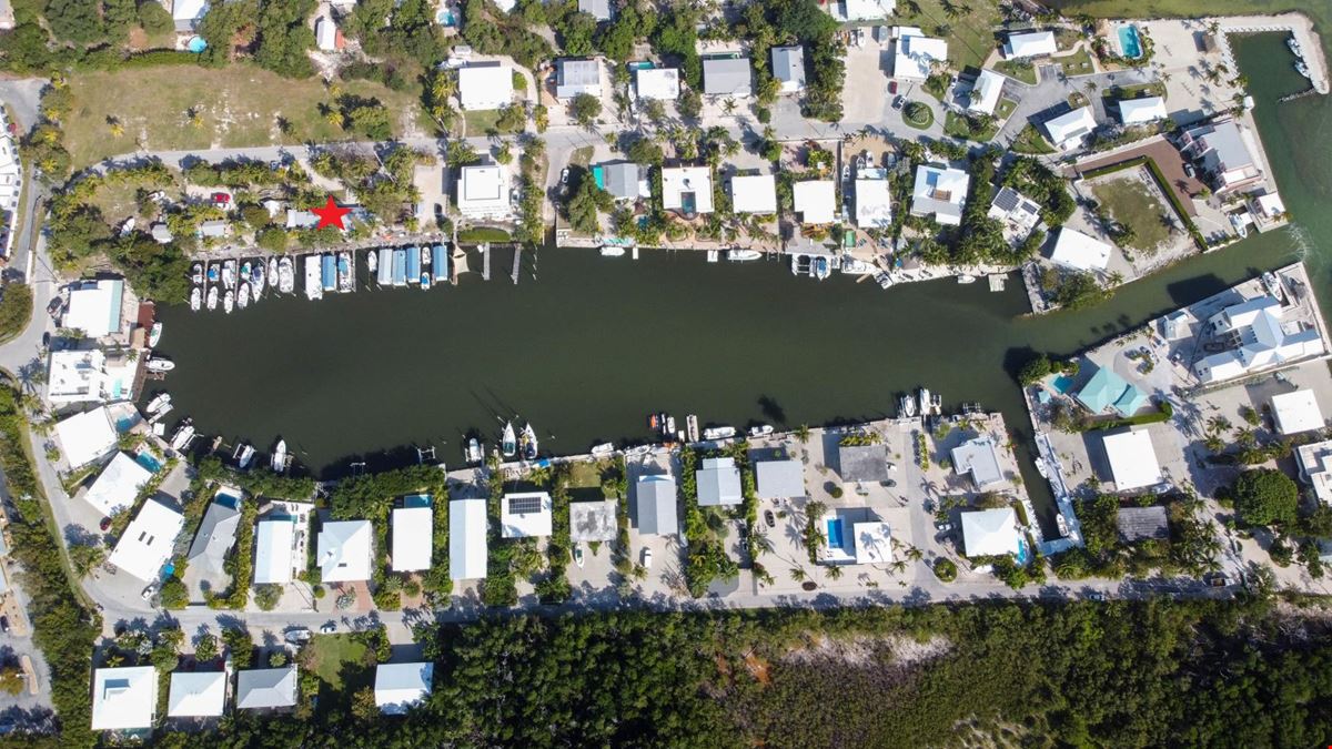 Treasure Harbor Marina