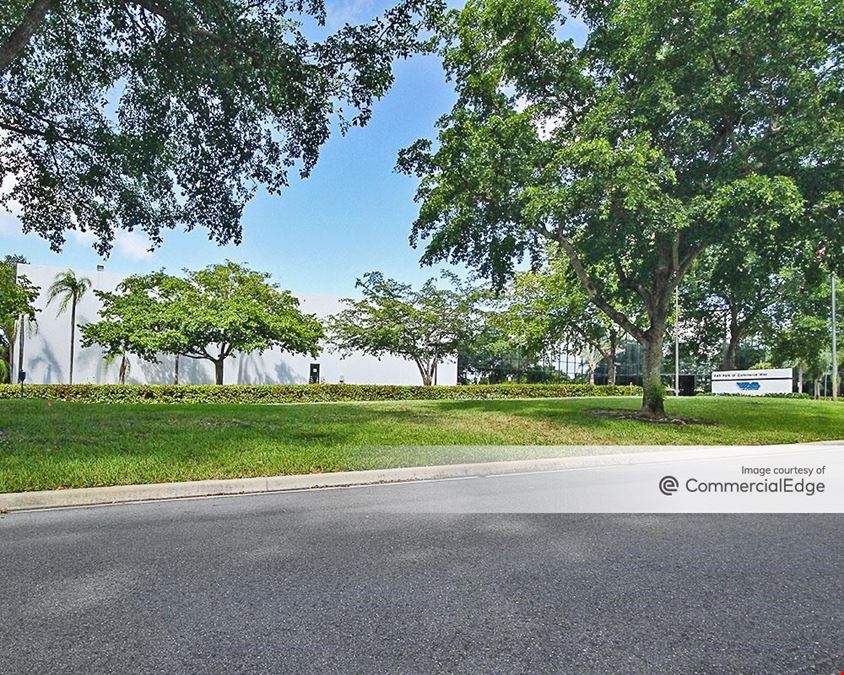 645 Park of Commerce Way