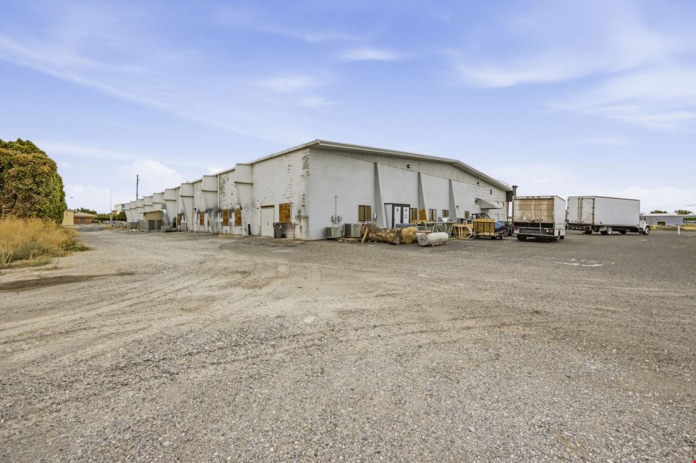 7425 W Clearwater Ave