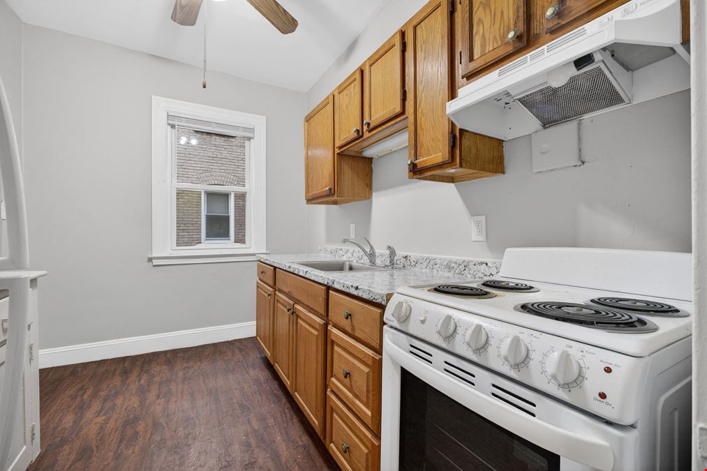 660 Farmington Ave