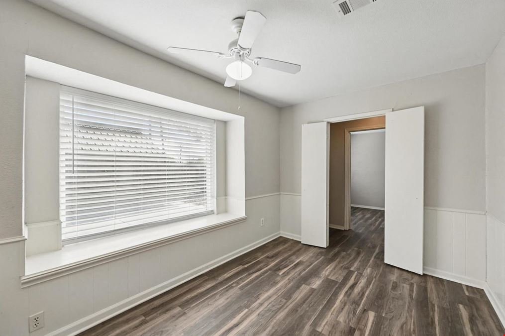 300 Paul Wilson Rd