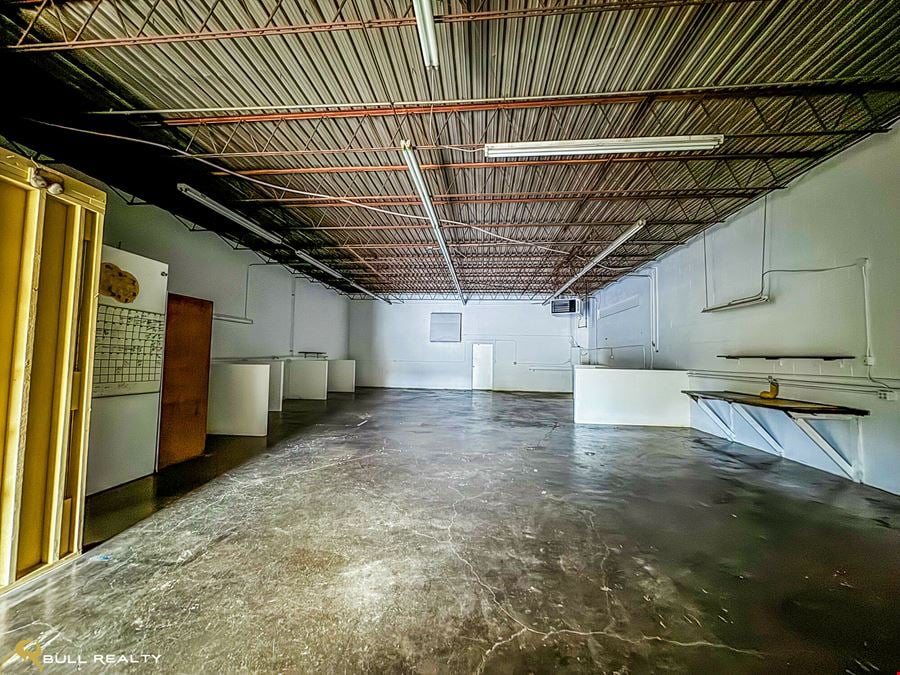 Retail/Office/Flex Space in Downtown Tucker | ±2,030 SF