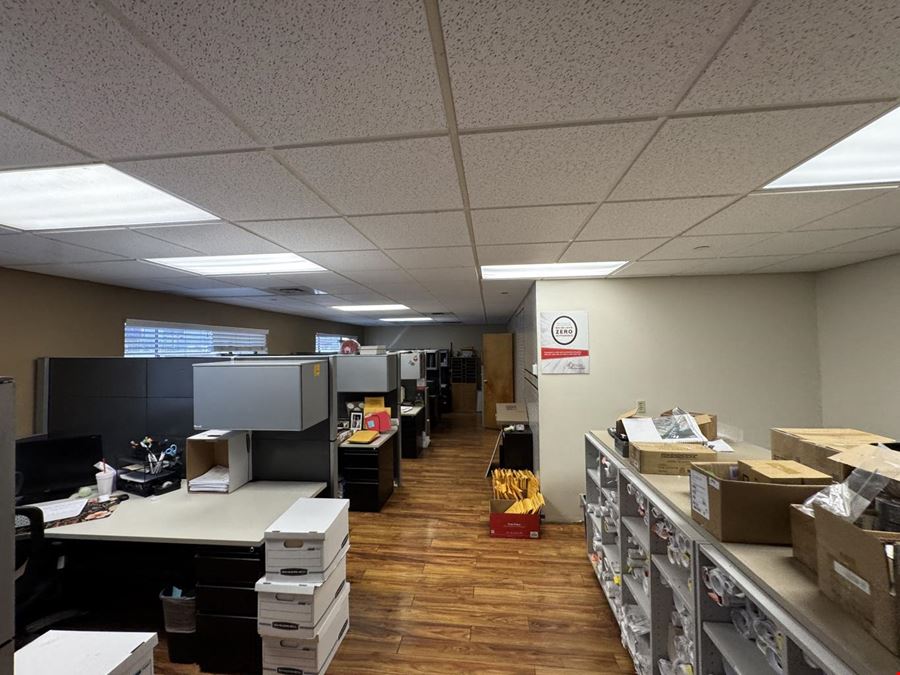 ±15,000 SF office/warehouse building