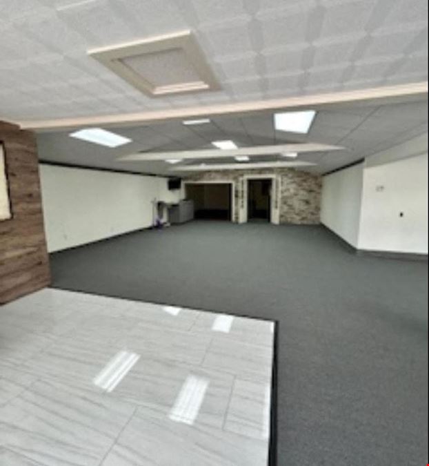 Commercial Retail / Office Space