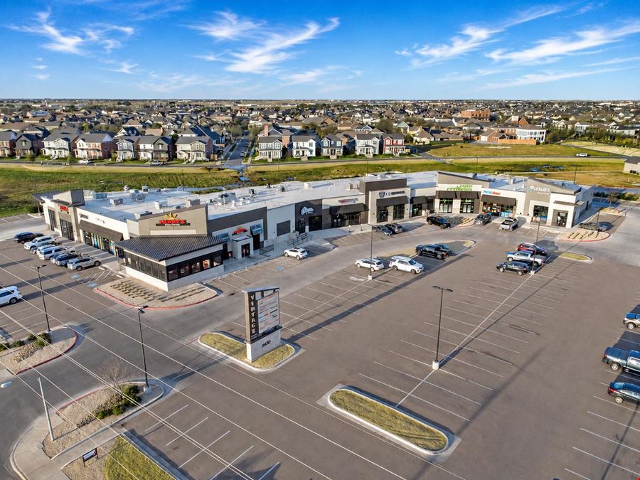 Vintage Retail Plaza